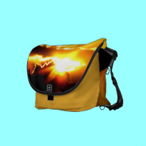 Messager de pousse-pousse de coucher du soleil sacoches rickshaw messenger