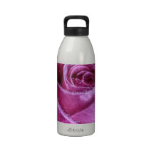 Métallique rose s'est levé bouteilles d'eau réutilisables