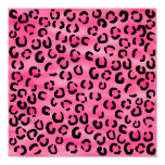 Modèle rose lumineux d'empreinte de léopard posters