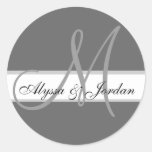 Monogramme de mariage et joint faits sur commande  autocollant rond