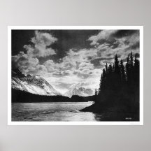 Montagnes glorieuses 1920 de l'Alaska Posters
