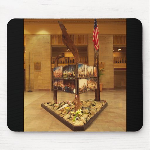 Monument de mémorial du chemin de fer 911 d'Amtrak Tapis De Souris