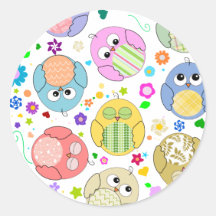Motif mignon de hiboux et de fleurs autocollants ronds