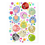 Motif mignon de hiboux et de fleurs carte postale