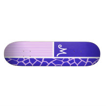 Motif pourpre de girafe planches à roulettes customisées