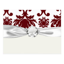 motif rouge foncé de damassé sur le blanc carte postale