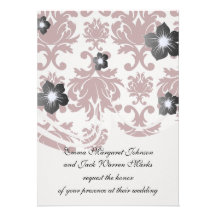 motif rouge foncé de damassé sur le blanc cartons d'invitation