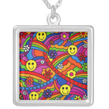 Motif souriant de hippie d'arc-en-ciel et de fleur colliers