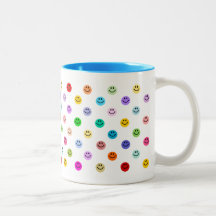 Motif souriant multicolore de visage d'arc-en-ciel tasses à café