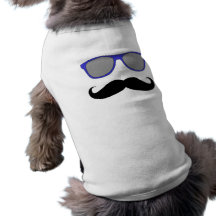 Moustache et humeur bleue de lunettes de soleil tee-shirts pour animaux domestiques