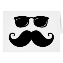 Moustache et visage drôles de lunettes de soleil carte de vœux