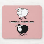 Moutons noirs et blancs tapis de souris