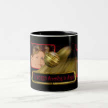 Mystère du grenier d'Angela de tasse de la vie