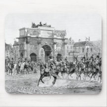 Napoléon I passant en revue ses troupes Tapis De Souris