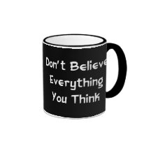 Ne croyez pas tout mugs