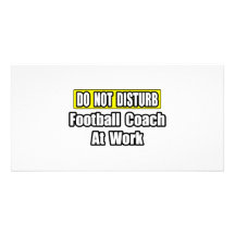 Ne dérangez pas… l'entraîneur de football américai modèle pour photocarte