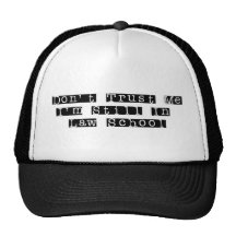 Ne me faites pas confiance, je suis toujours dans  casquette