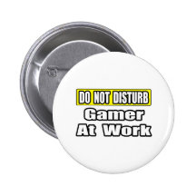 Ne touchez pas… au jeu au travail badges