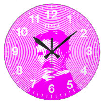 Nikola Tesla en magenta Pendule Murale