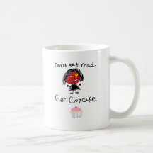 N'obtenez pas fou, obtiennent le petit gâteau tasses à café