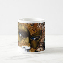 Noir et masque de carnaval d'or par PSOVART Mugs À Café