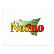 Nonno avec la carte de la Sicile Cartes Postales