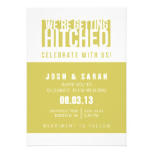 Nous recevons l'invitation drôle accrochée en jaun