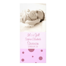 Nouveau faire-part de naissance de bébé de modèle 
