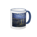Nuit étoilée au-dessus du café Mug2 du Rhône