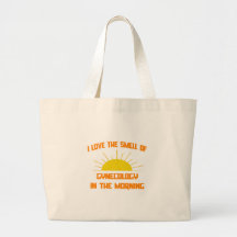 Odeur de gynécologie pendant le matin sac