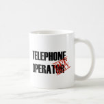 OPÉRATEUR DE TÉLÉPHONE QUI N'EST PAS DE SERVICE MUG À CAFÉ
