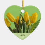 Ornement jaune de tulipes