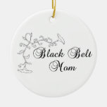 Ornement rond de maman de ceinture noire d'arts ma
