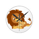 Papa de lion de bande dessinée et horloge murale a horloges murales