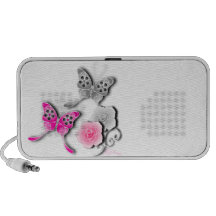 Papillons élégants et roses roses et argentés haut-parleurs iPod