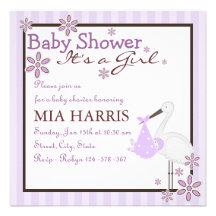 Paquet pourpre d'invitation de baby shower de joie