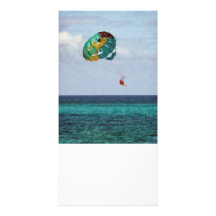 Parachute ascensionnel de deux femmes en Bahamas Photocartes Personnalisées