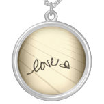 Parfois l'amour viole toutes les règles - collier