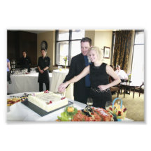 PARTIE DE FIANÇAILLES : GÂTEAU DE COUPE DE SHANE E TIRAGES PHOTO