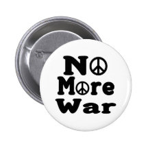 Pas plus de guerre ! pin's avec agrafe