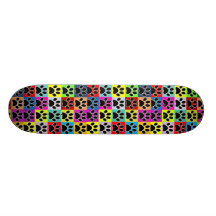 Pattes de chien planches à roulettes customisées
