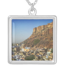 Paysage urbain de la ville bleue avec Meherangarh, Colliers Personnalisés