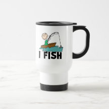 Pêche de garçon dans la tasse de bateau