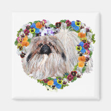 Pekingese à un coeur floral aimants pour réfrigérateur