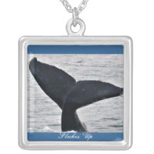Pendentif de flet de baleine