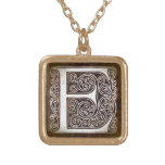 Pendentif d'initiale de monogramme de la lettre E 