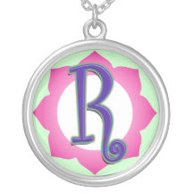 Pendentif initial de R