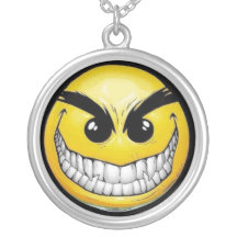 Pendentif souriant mauvais de visage