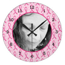 Personnalisez le mémorial de cancer du sein horloges