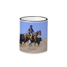 Petit chienchien tasse